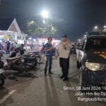Temui Julir,Kanit Samapta Polsek Rangkasbitung Polres Lebak Patroli Mobile di Seputaran Alun Alun Rangkasbitung Cegah C3