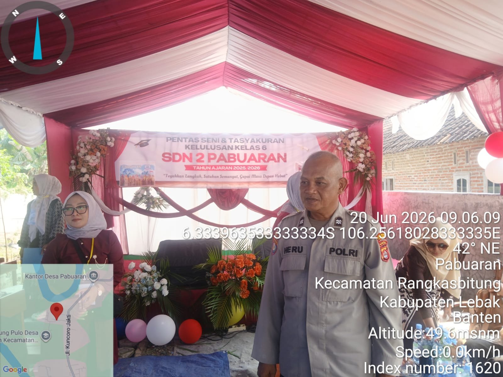 Kanit Binmas Polsek Rangkasbitung Polres Lebak Hadiri Tasyakuran Kelulusan Siswa Siswi Kelas VI SDN 2 Pabuaran Tahun 2026