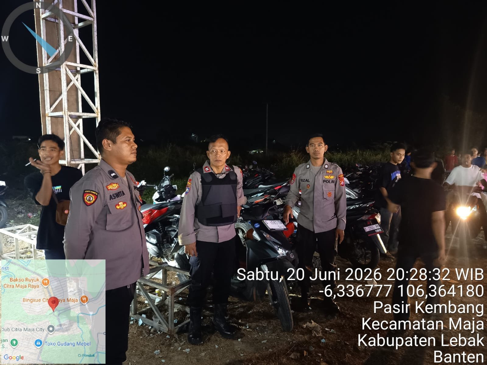 Anggota Polsek Maja Polres Lebak Laksanakan Patroli Malam Hari Antisipasi Gangguan Kamtibmas