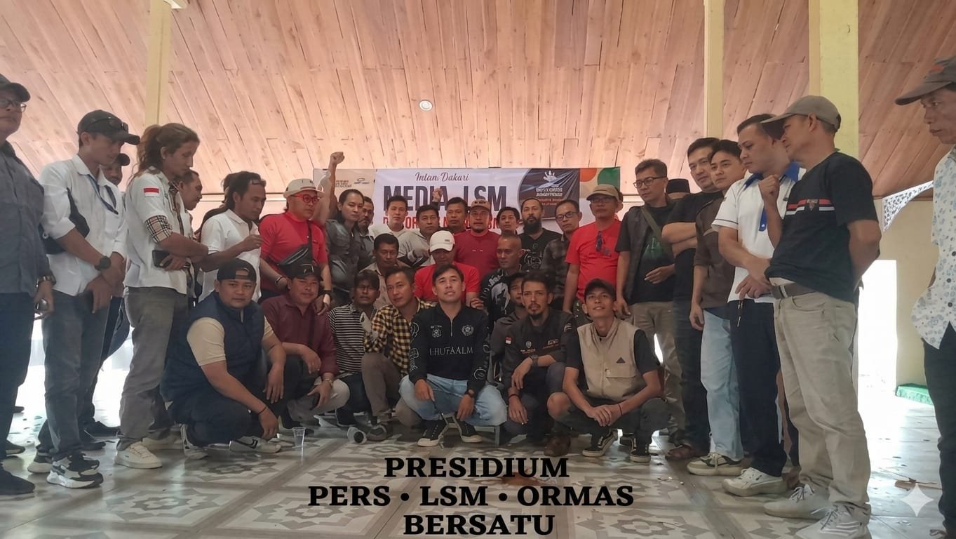 Puluhan Wartawan, Aktivis, dan LSM Tempuh Jalur Hukum Terkait Unggahan Akun TikTok “Abah 80”