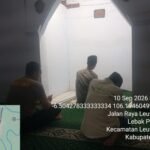 Anggota Polsek Leuwidamar Laksanakan Giat shalat Subuh keliling (Subling) Di Desa Lebakparahiang