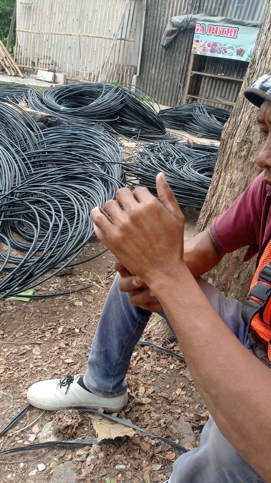 Dugaan Penarikan Kabel PT FIS (Surge) Tanpa Rekomtek Memanas, Aktivis Banten Siapkan Aksi ke PUPR Provinsi Banten